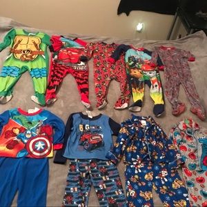 Boys 4T pajama sleep bundle